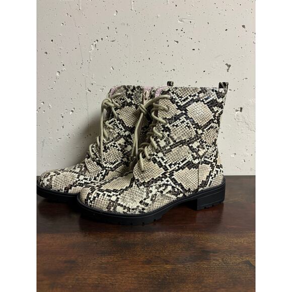 COCONUTS by Matisse Shoes - Coconuts by Mattise Jill Snake Skin Patterned Boots size 6 women country cowgirl
